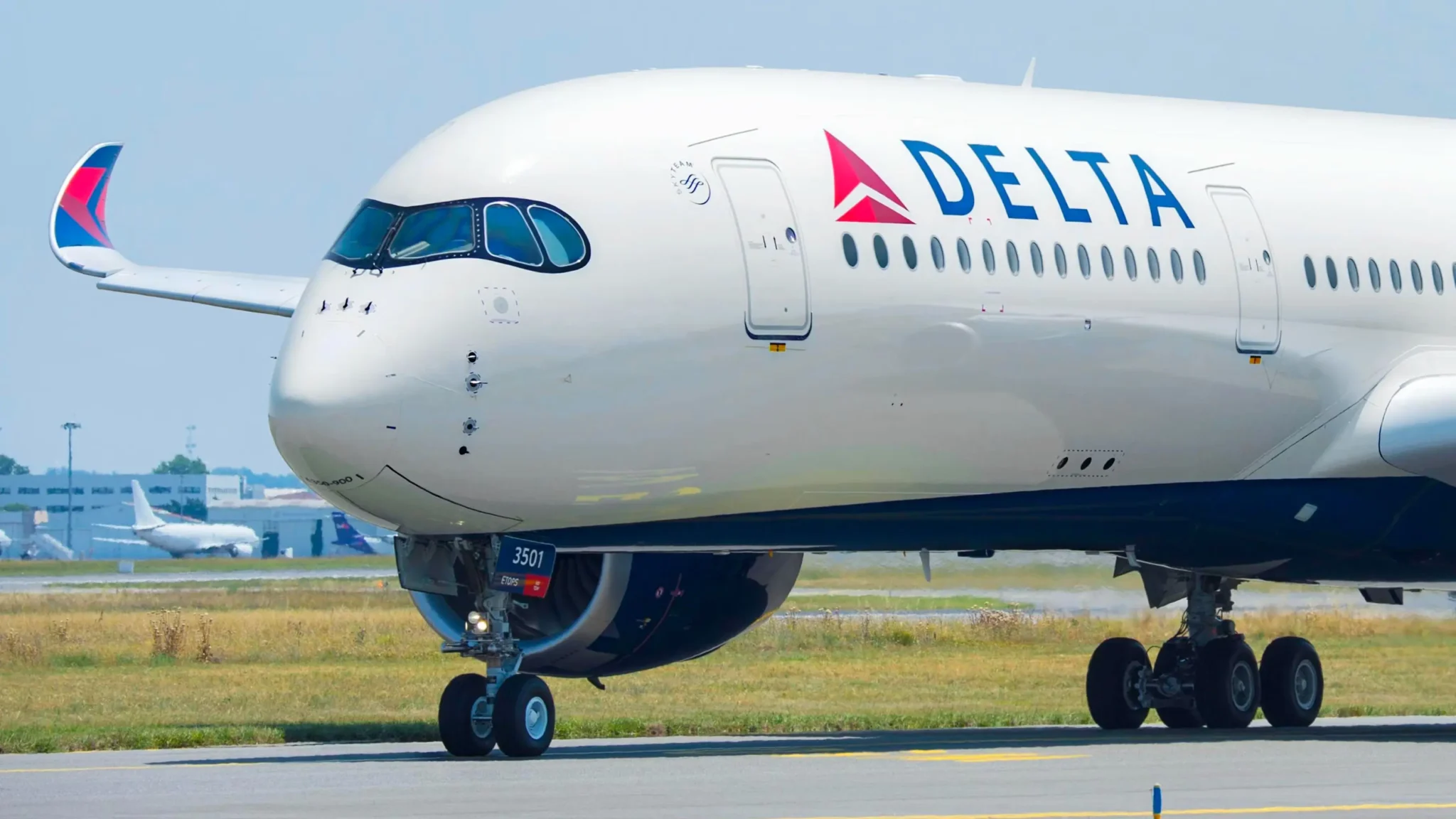 Delta Flight dl275 Diverted Lax