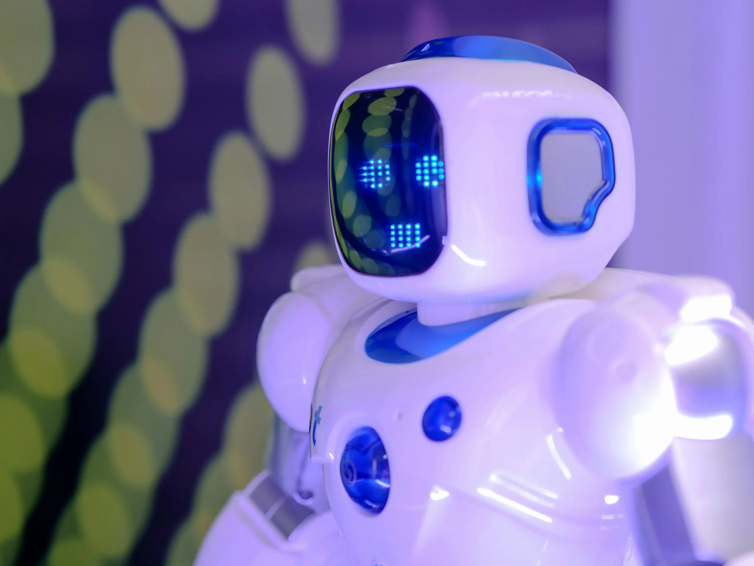 Global Tech Tensions on AI and Robots