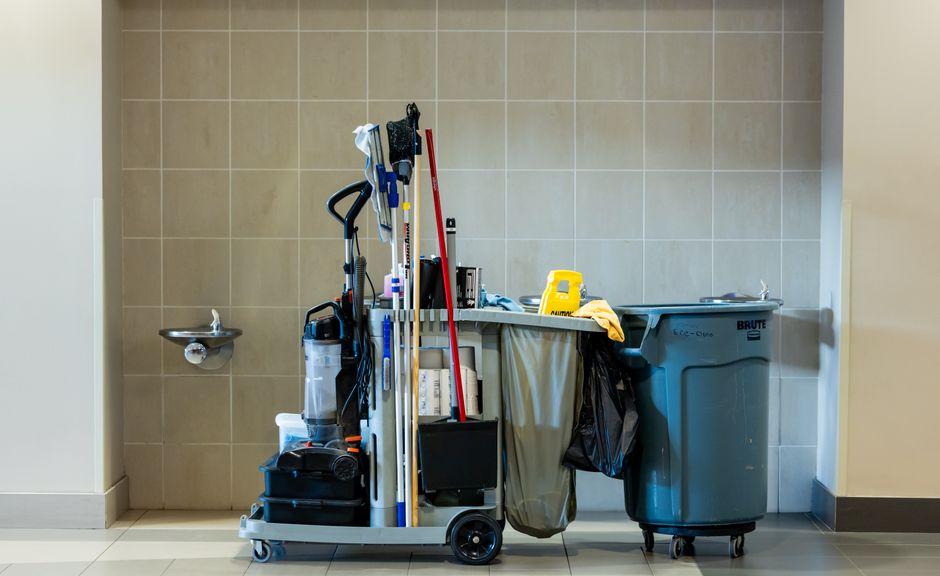 janitorial service contract